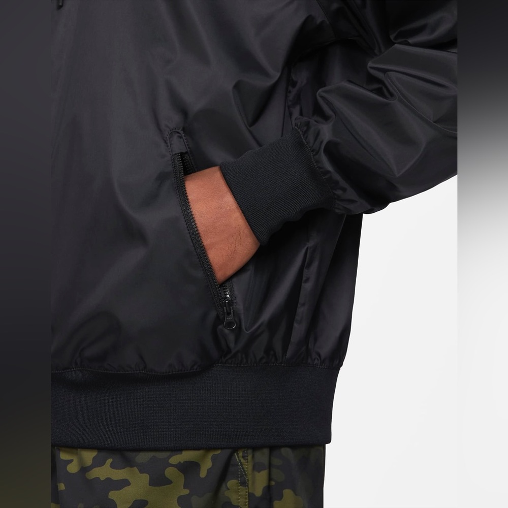 Nike Windrunner - Picture 5 of 8